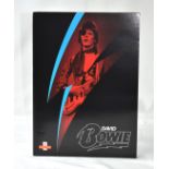 1 x David Bowie Hereos Royal Mail Stamp Art Souvenir Folder With Six A4 Cards and Six 1st Class