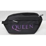 1 x Queen Travellers Wash Bag by Rock Sax - Officially Licensed Merchandise - New & Unused