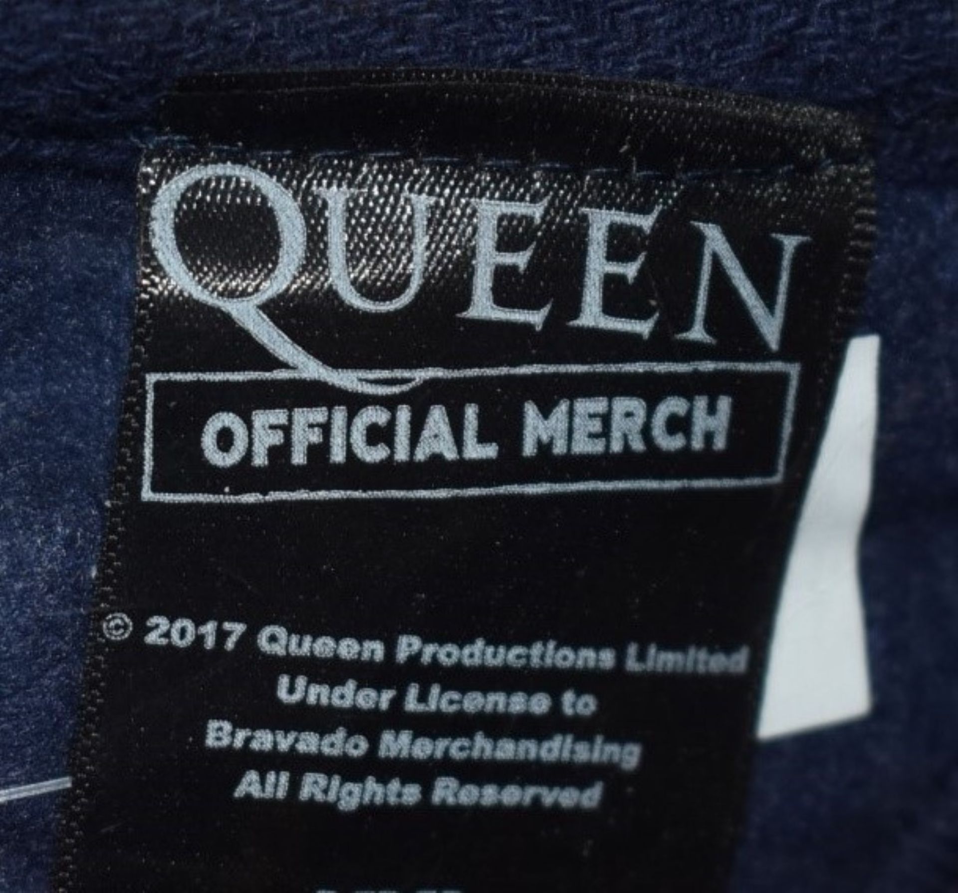 1 x Queen Men's Baseball Jacket in Blue With Crest Design Motif - Size: XXL - RRP £55 - Image 3 of 5