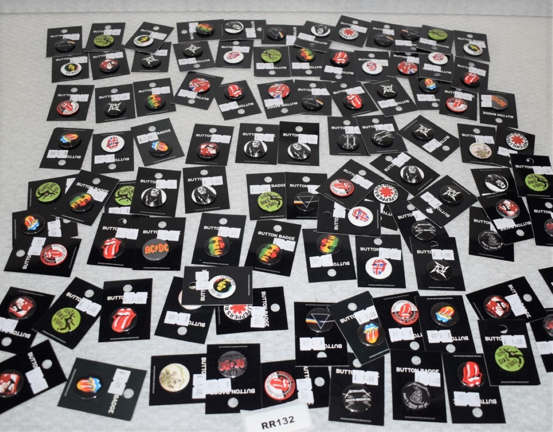 100 x Rock n Roll Button Badges By Pyramid - Various Bands - Licensed Merchandise - RRP £100