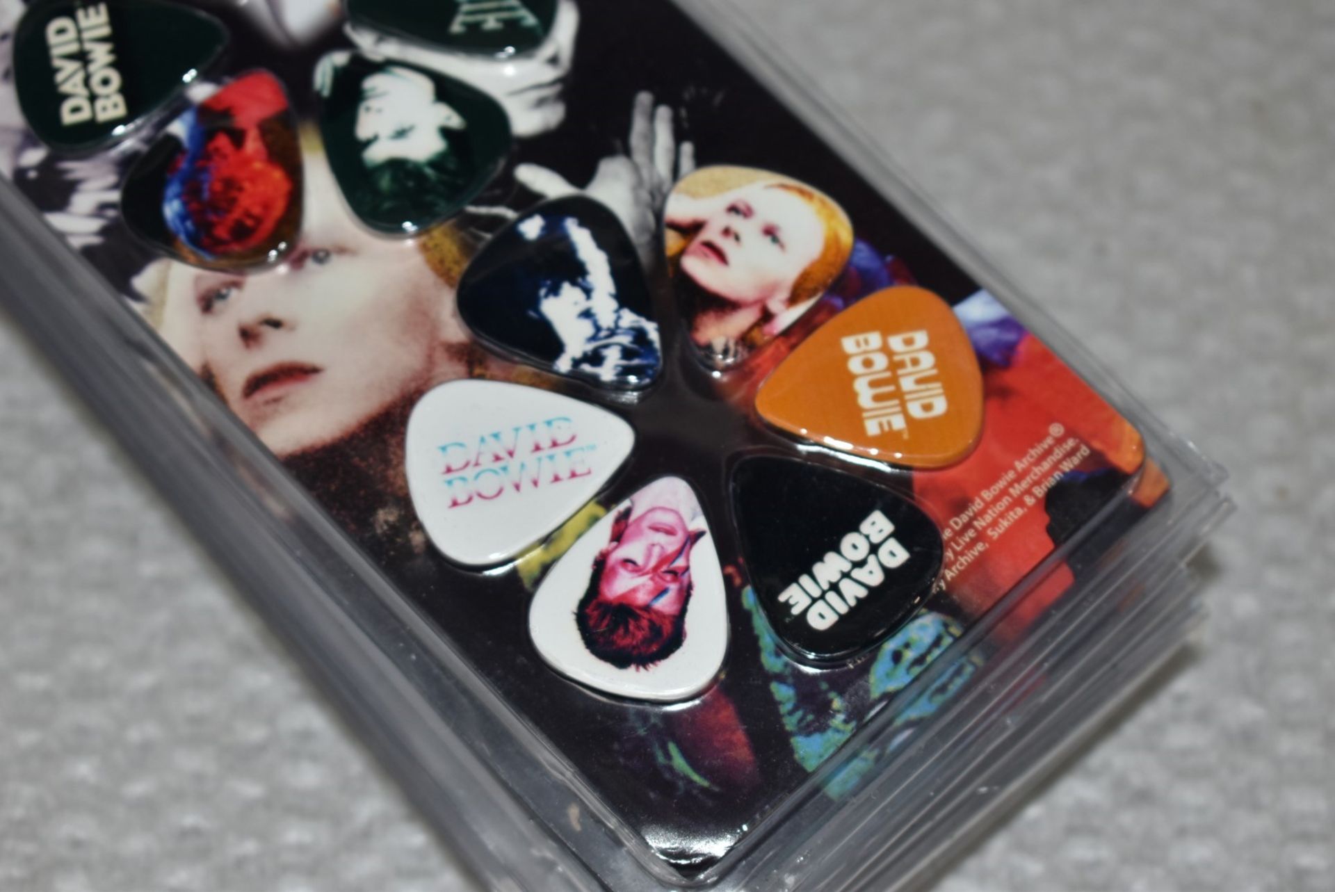 10 x David Bowie Guitar Pick Multipacks By Perri's - 6 Picks Per Pack - Officially Licensed - Image 2 of 7