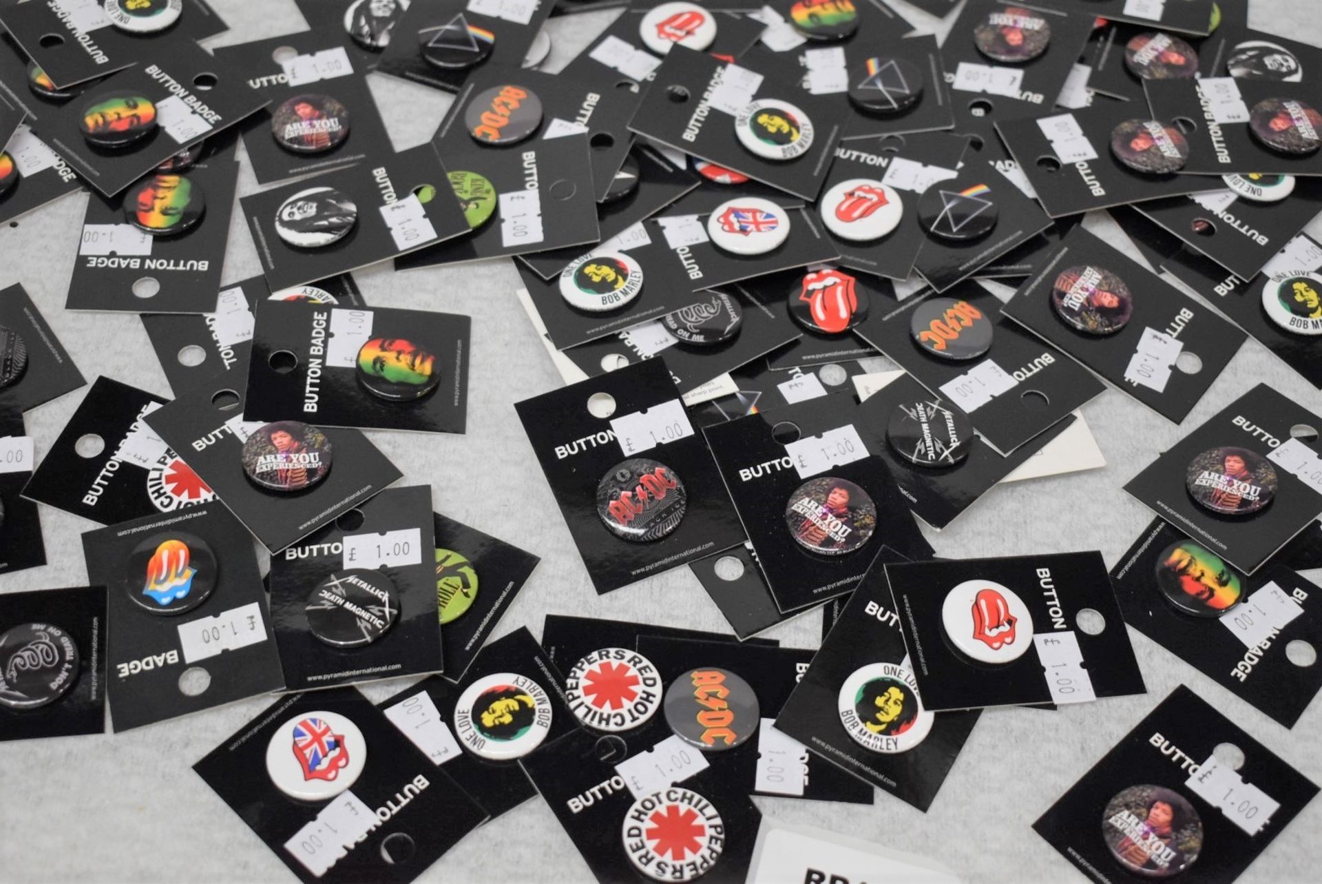 100 x Rock n Roll Button Badges By Pyramid - Various Bands - Licensed Merchandise - RRP £100 - Image 5 of 8