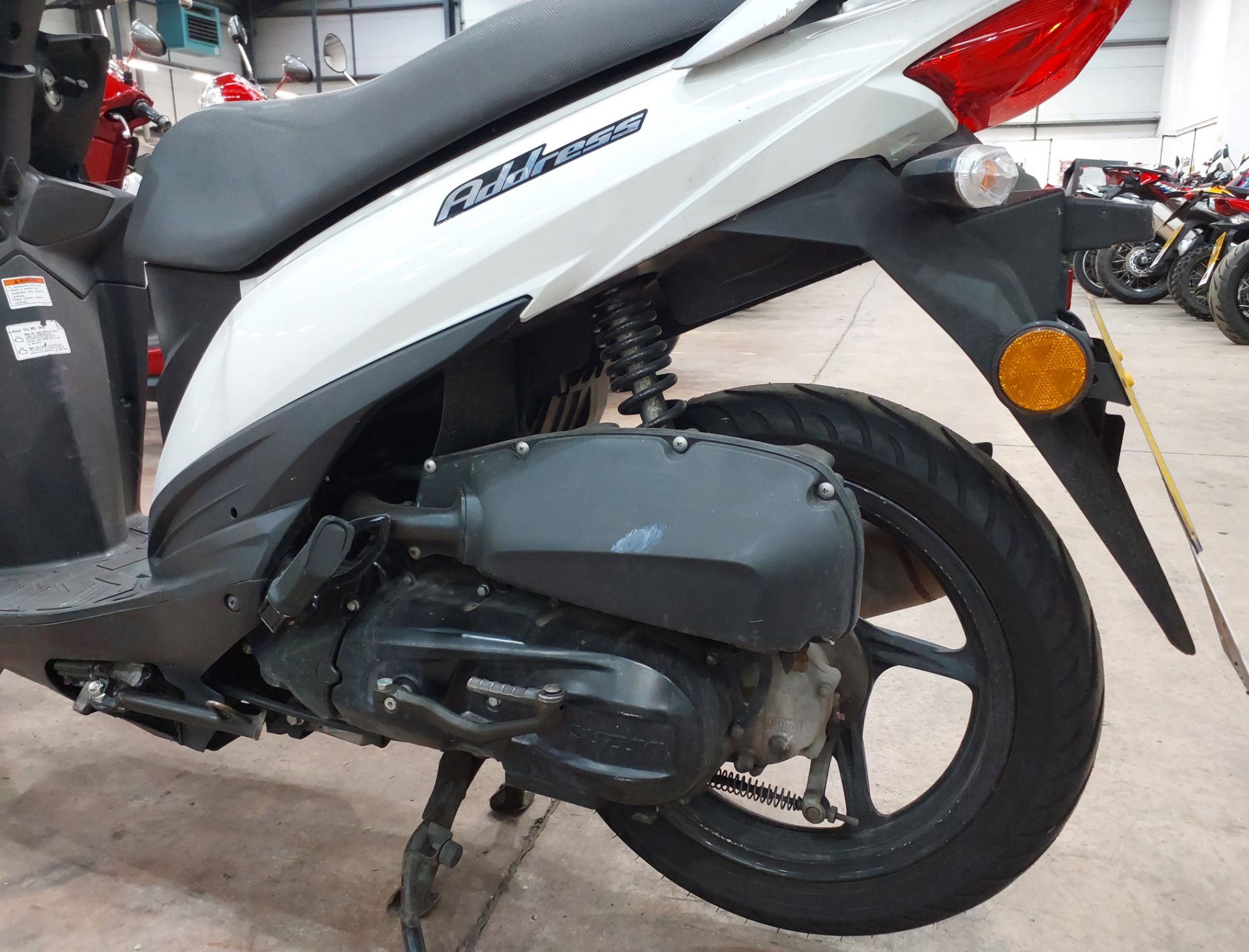 1 x 2019 SUZUKI ADDRESS UK 100 NM L9 Maxi Scooter - 17241 Miles - Reg: BW68MZT - Cat U - CL887 - Image 4 of 10