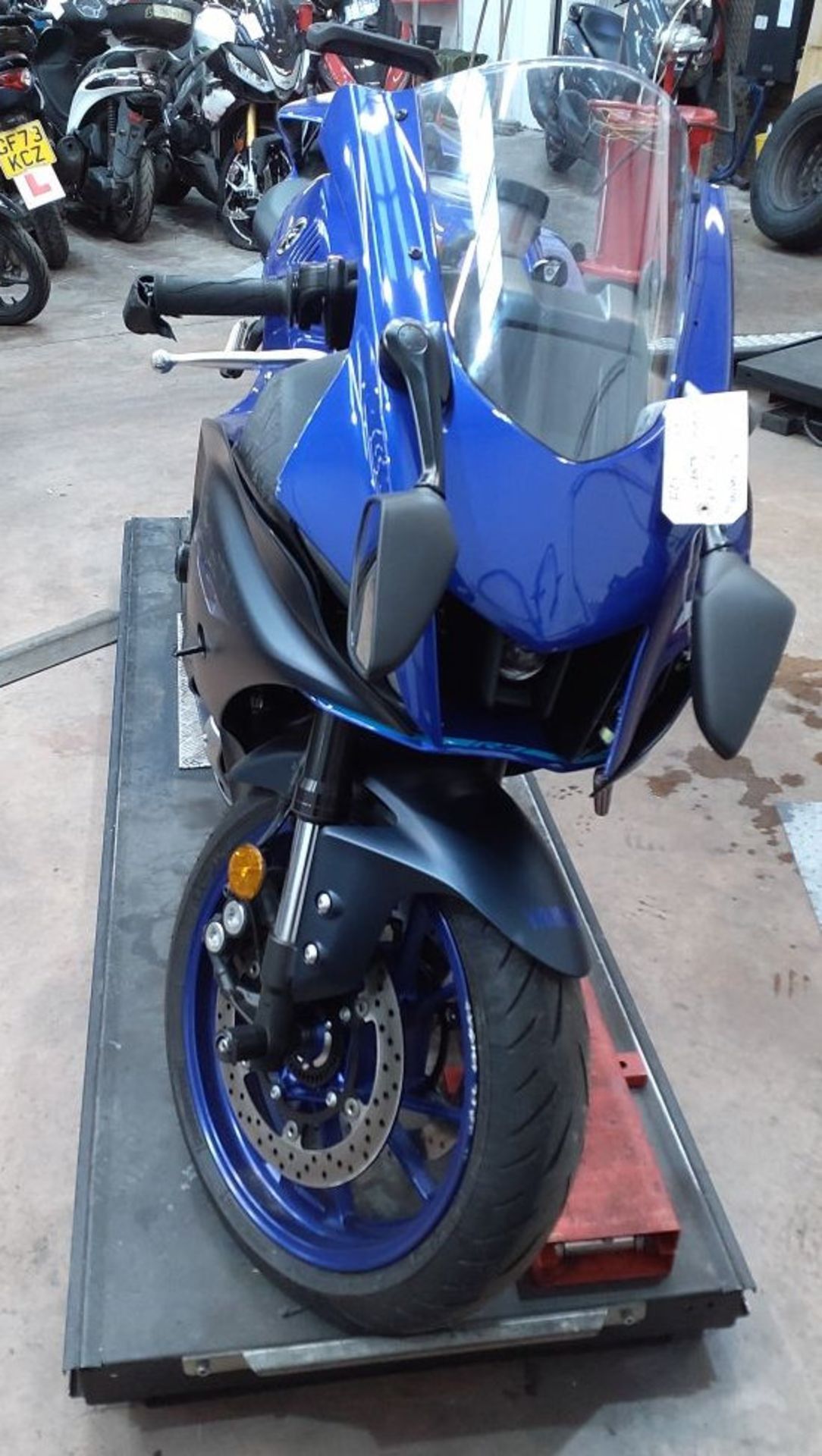 1 x 2022 YAMAHA YZF R7 (YZF690) - 163 Miles - Reg: LR72 GXB - Cat N - CL887 - Location: Dudley DY2 - Image 8 of 11