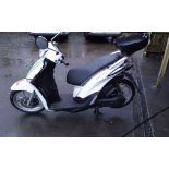 1 x 2019 PIAGGIO LIBERTY 50cc Scooter - 2410 Miles - Reg: PN69 WVA - Cat B - CL887