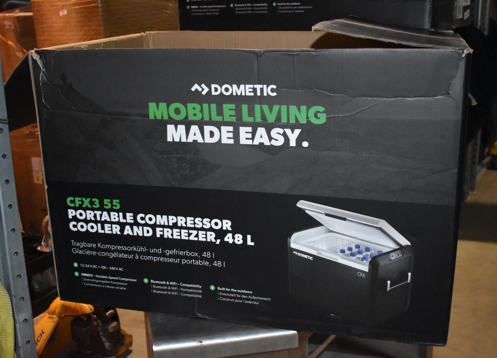1 x Dometic CFX3 45 Portable 40l Compressor Cooler and Freezer - Features Bluetooth and WiFi - Image 5 of 10
