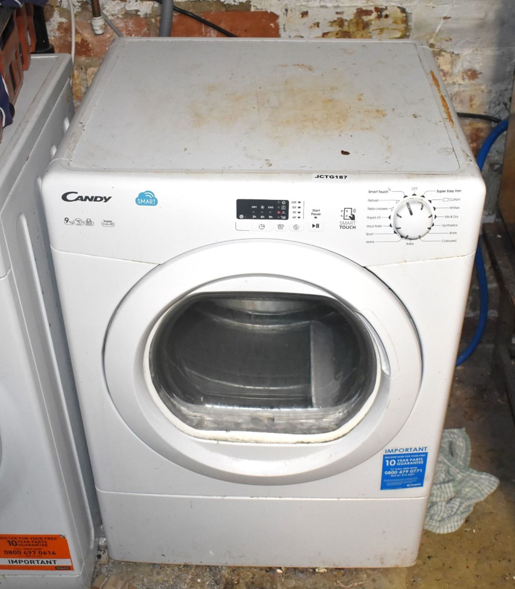 1 x Candy 9kg Domestic Dryer - Model CSV V9LG-80