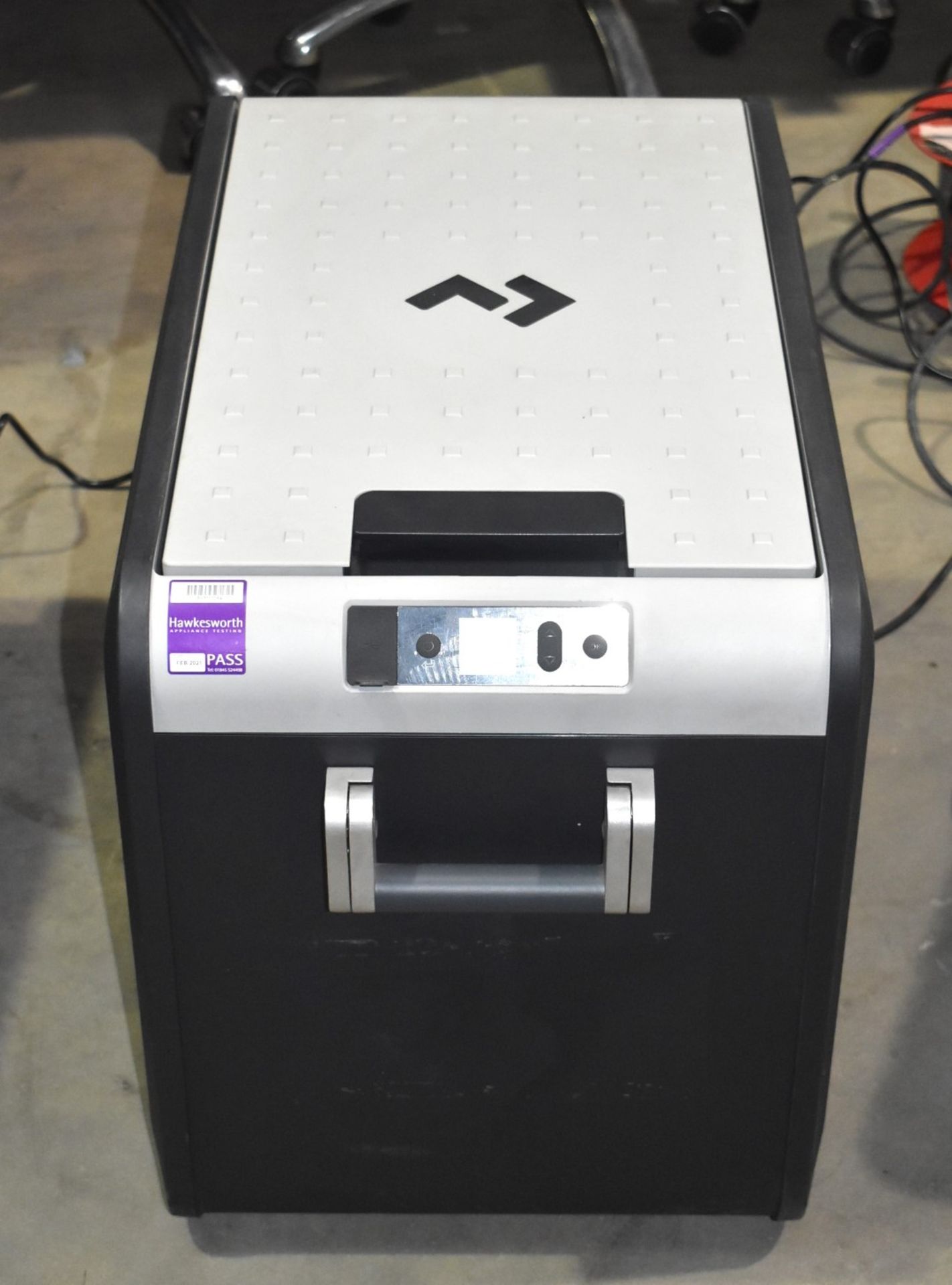 1 x Dometic CFX3 45 Portable 40l Compressor Cooler and Freezer - Features Bluetooth and WiFi - Image 2 of 10