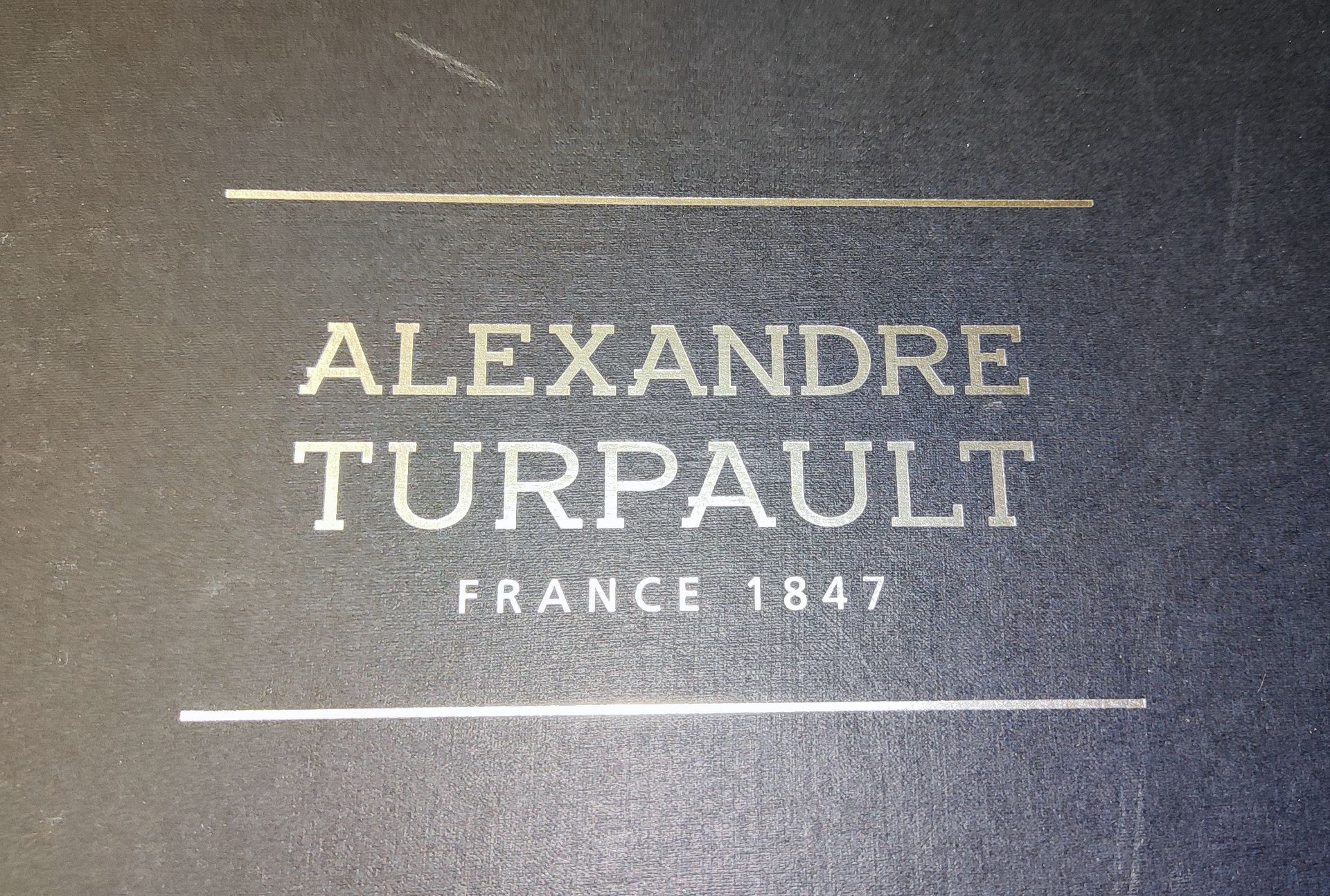 1 x ALEXANDRE TURPAULT Florence Noir Tablecloth 170X250Cm - New/Boxed - RRP £399 - Ref: /HOC227/ - Image 5 of 8