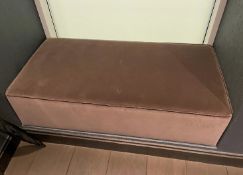 1 x Velvet Upholstered Seating Bench - CL894 - NO VAT ON THE HAMMER - Location: Altrincham WA14