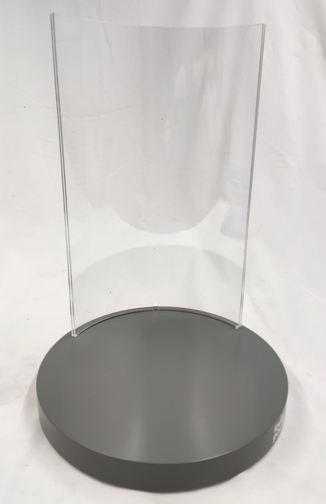 1 x LOUIS POULSEN Table Display - Diameter Approx 33Cm, Height 47cm - Lp_2020Ss_405 - Ref: