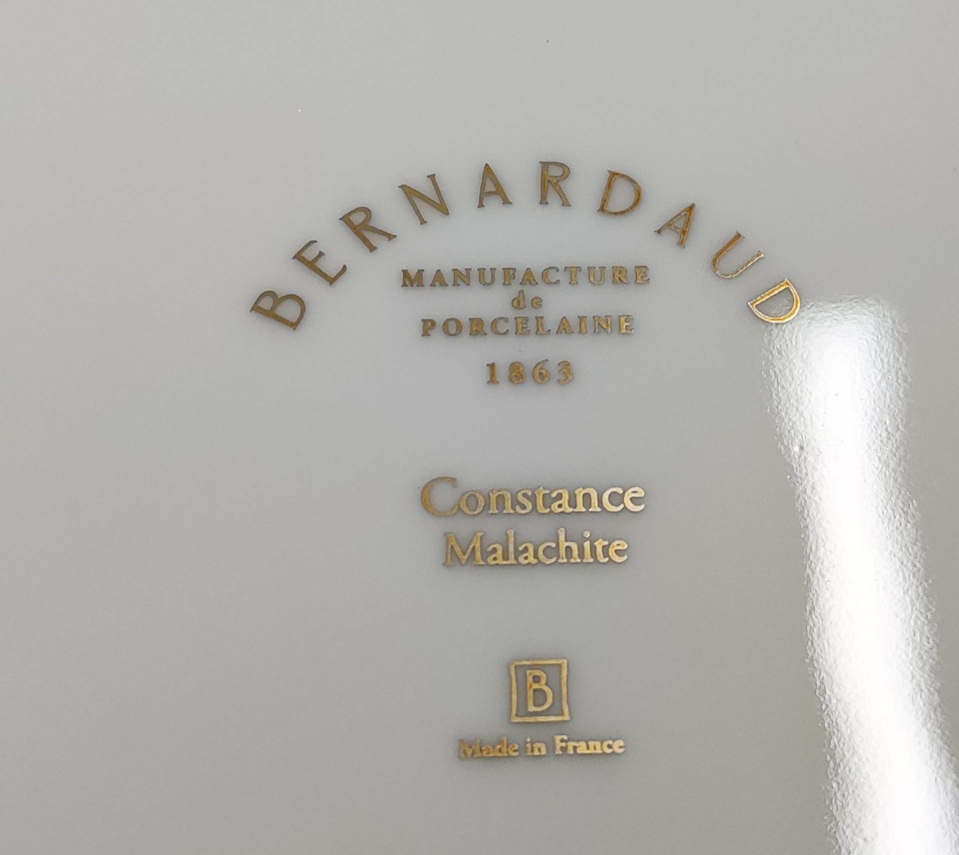 1 x BERNARDAUD Constance Malachite Service Plate X 2 - Boxed - Original RRP £358.00 - Image 10 of 20