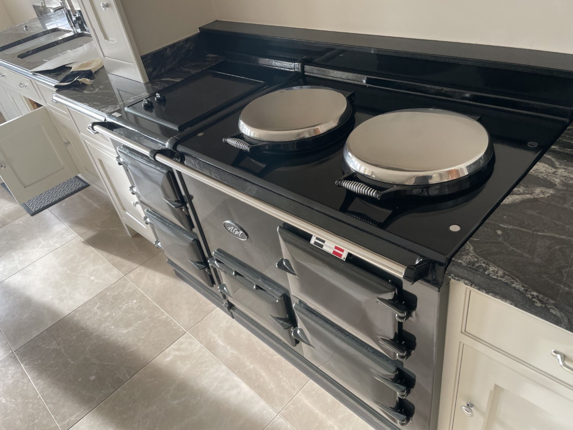 1 x AGA 4-Oven Electric Range Cooker With 2 Hot Plates, in Grey - NO VAT ON THE HAMMER - Image 82 of 99