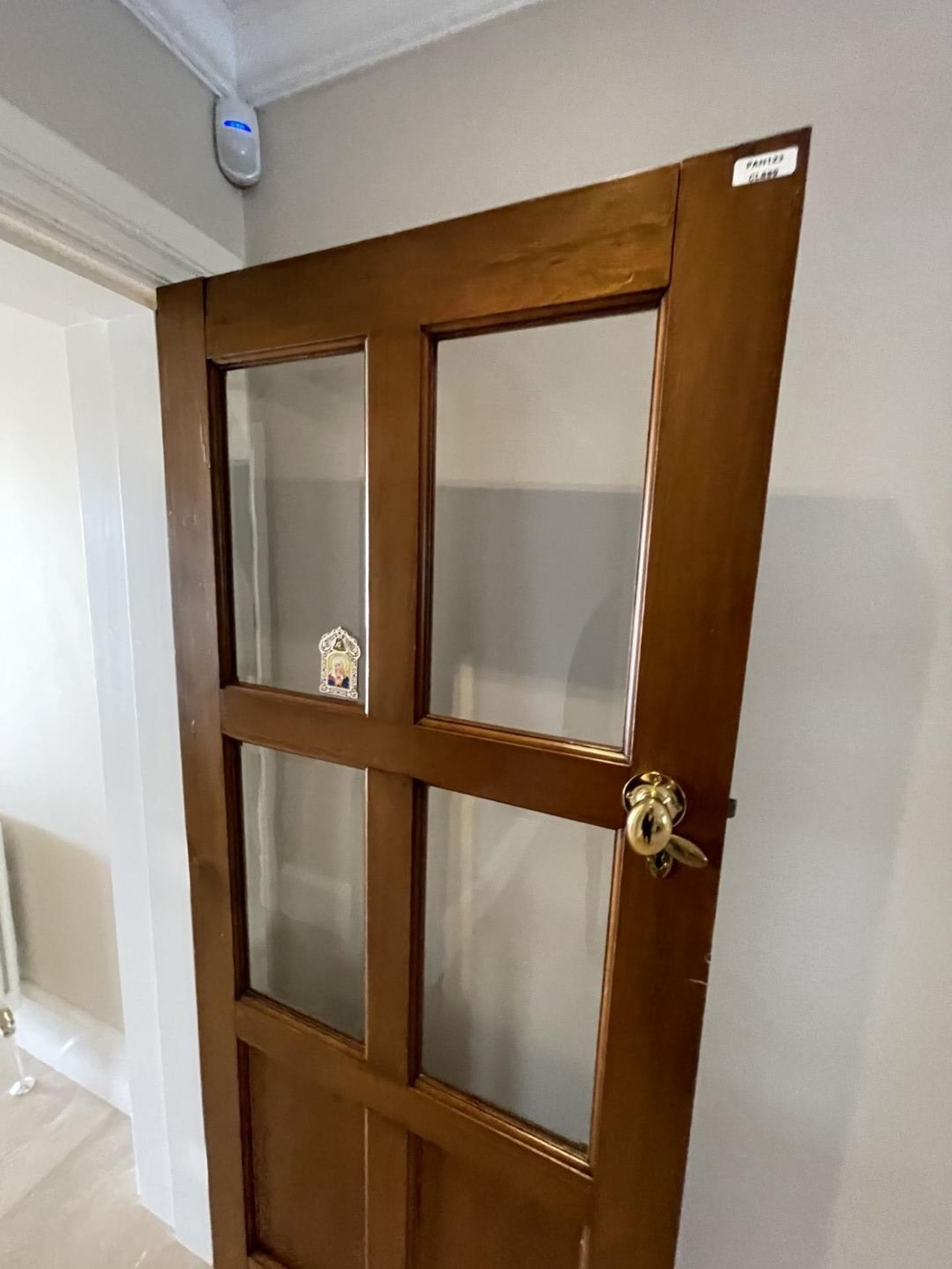 1 x Solid Wood Lockable Internal Door - Ref: PAN123 - CL896 - NO VAT ON THE HAMMER - Image 17 of 30