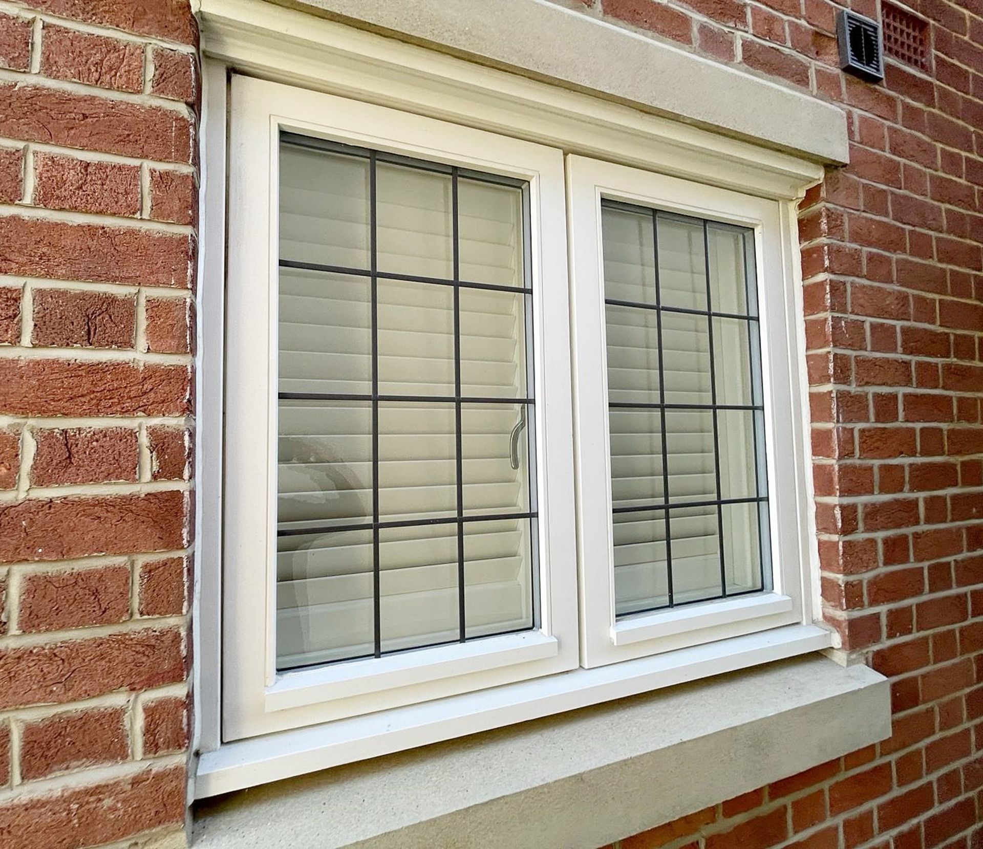 1 x Hardwood Timber Double Glazed Leaded 2-Panel Window Frame fitted with Shutter Blinds - NO VAT - Image 2 of 10