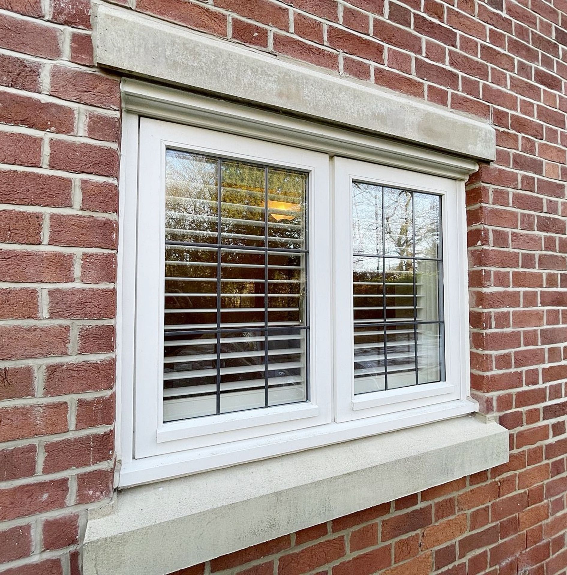 1 x Hardwood Timber Double Glazed Leaded 2-Pane Window Frame fitted with Shutter Blinds - NO VAT - Image 2 of 12