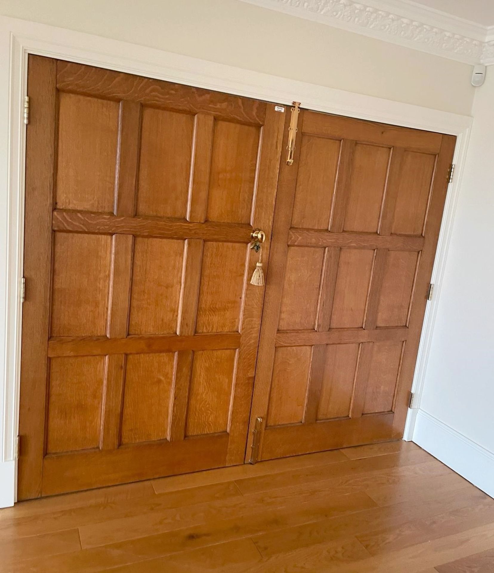 1 x Set of Stately Solid Wood Double Doors - Hinges and Handles Included - Ref: PAN154 - Image 2 of 13