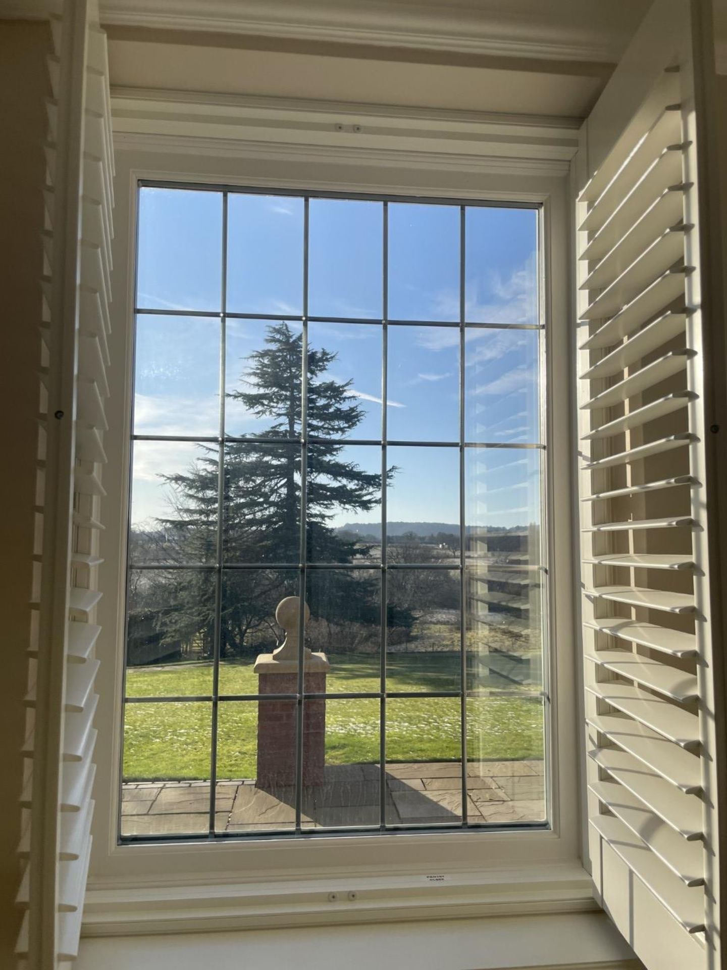 1 x Hardwood Timber Double Glazed Window Frames fitted with Shutter Blinds, In White - Ref: PAN107 - Image 14 of 15