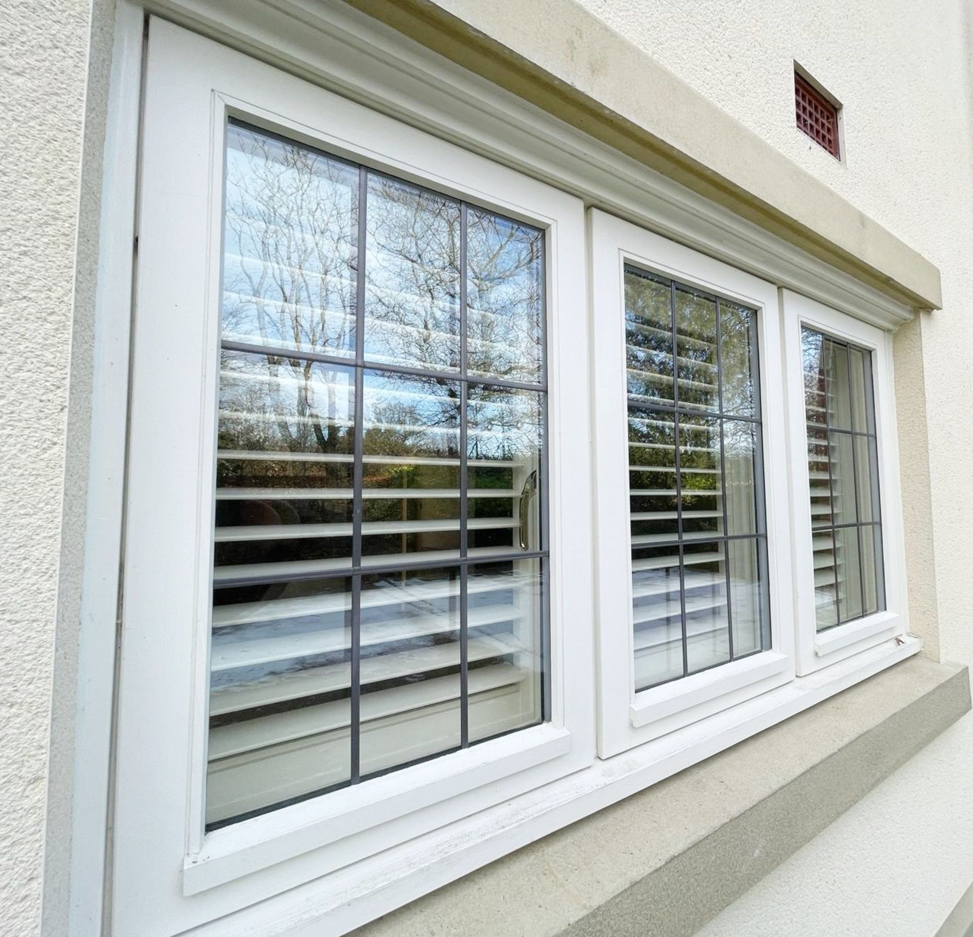 1 x Hardwood Timber Double Glazed Leaded 3-Pane Window Frame fitted with Shutter Blinds - Image 14 of 15