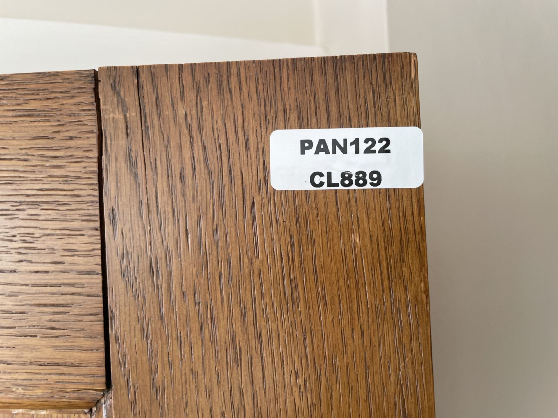 1 x Solid Wood Lockable Internal Door - Includes Handles and Hinges - Ref: PAN122 - NO VAT - Image 4 of 5