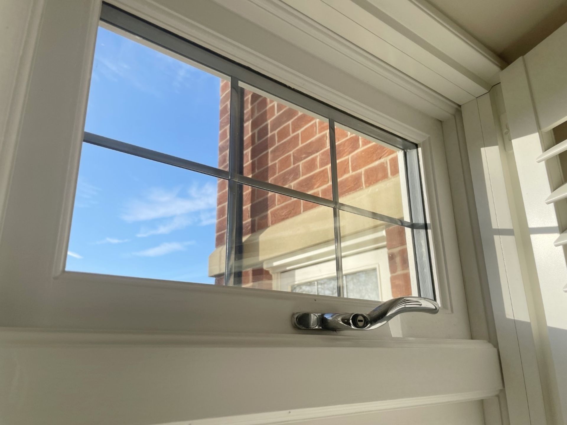 1 x Hardwood Timber Double Glazed Window Frames fitted with Shutter Blinds, In White - Ref: PAN105 - Image 3 of 11