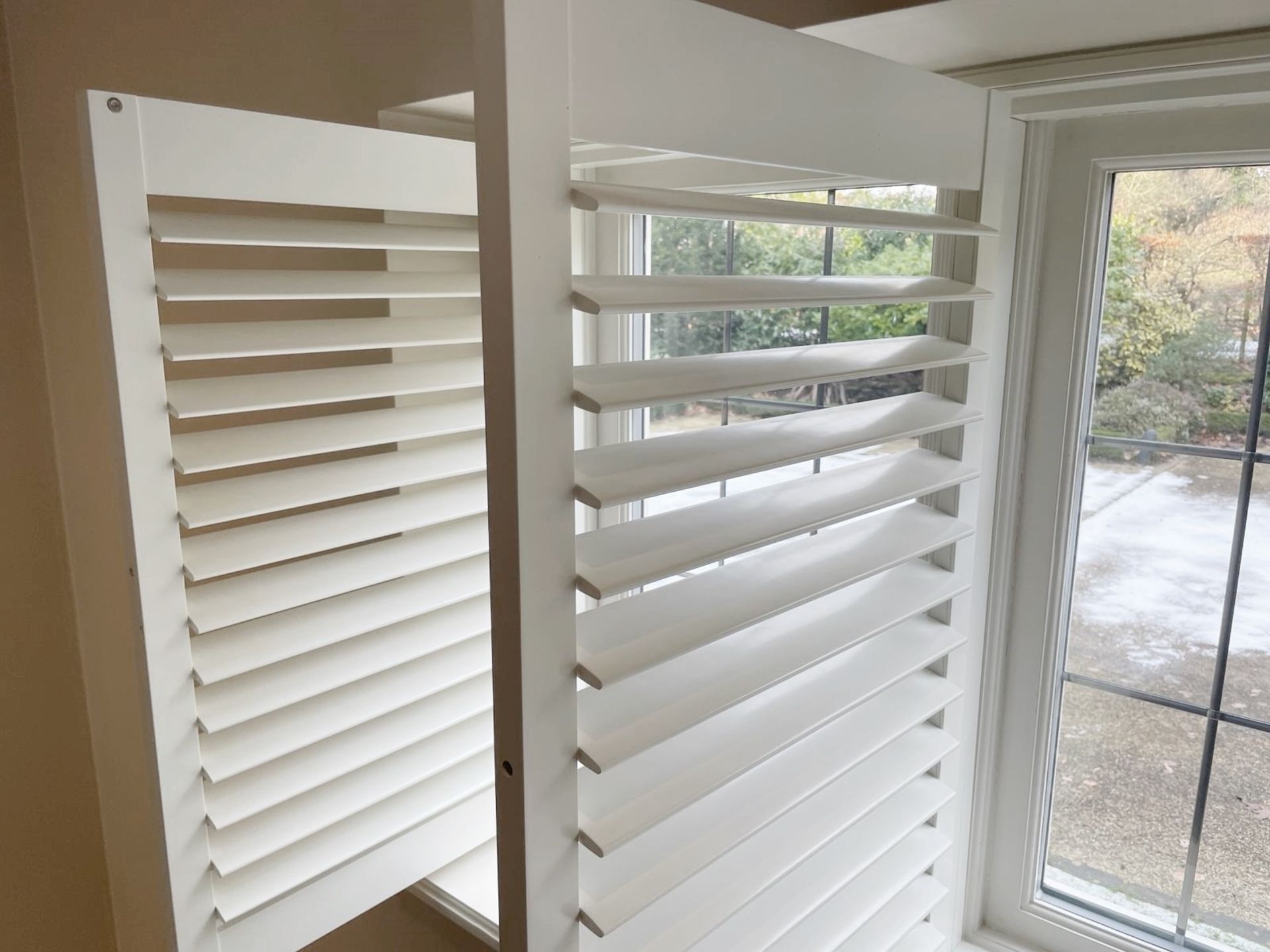 1 x Hardwood Timber Double Glazed Leaded 3-Pane Window Frame fitted with Shutter Blinds - Image 12 of 15