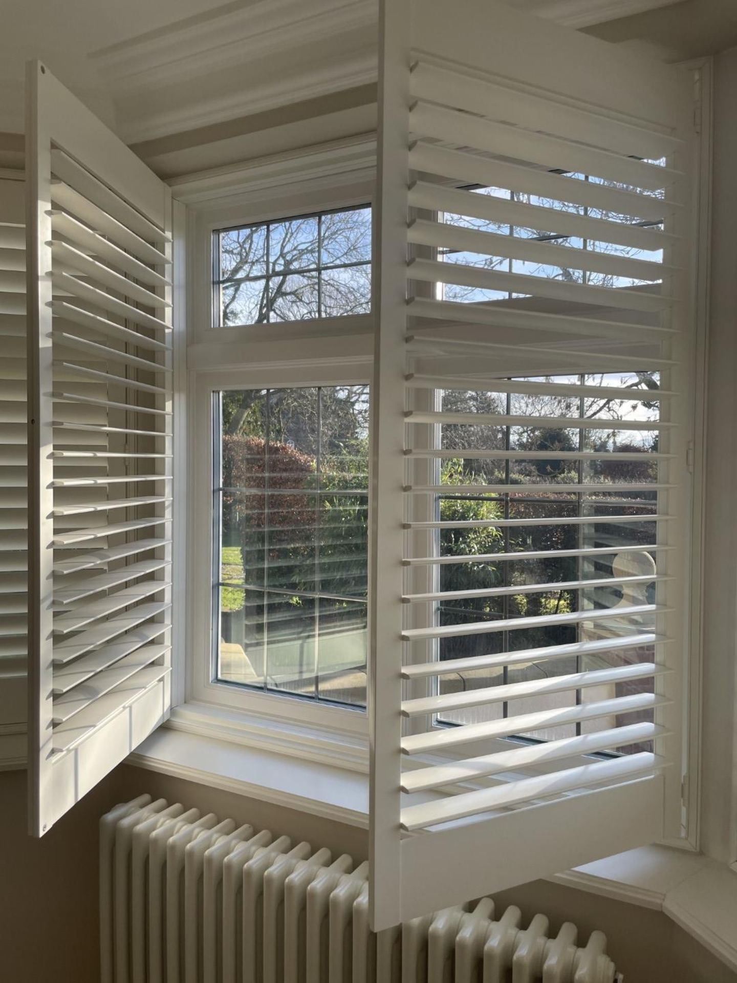 1 x Hardwood Timber Double Glazed Window Frames fitted with Shutter Blinds, In White - Ref: PAN102 - Image 2 of 13