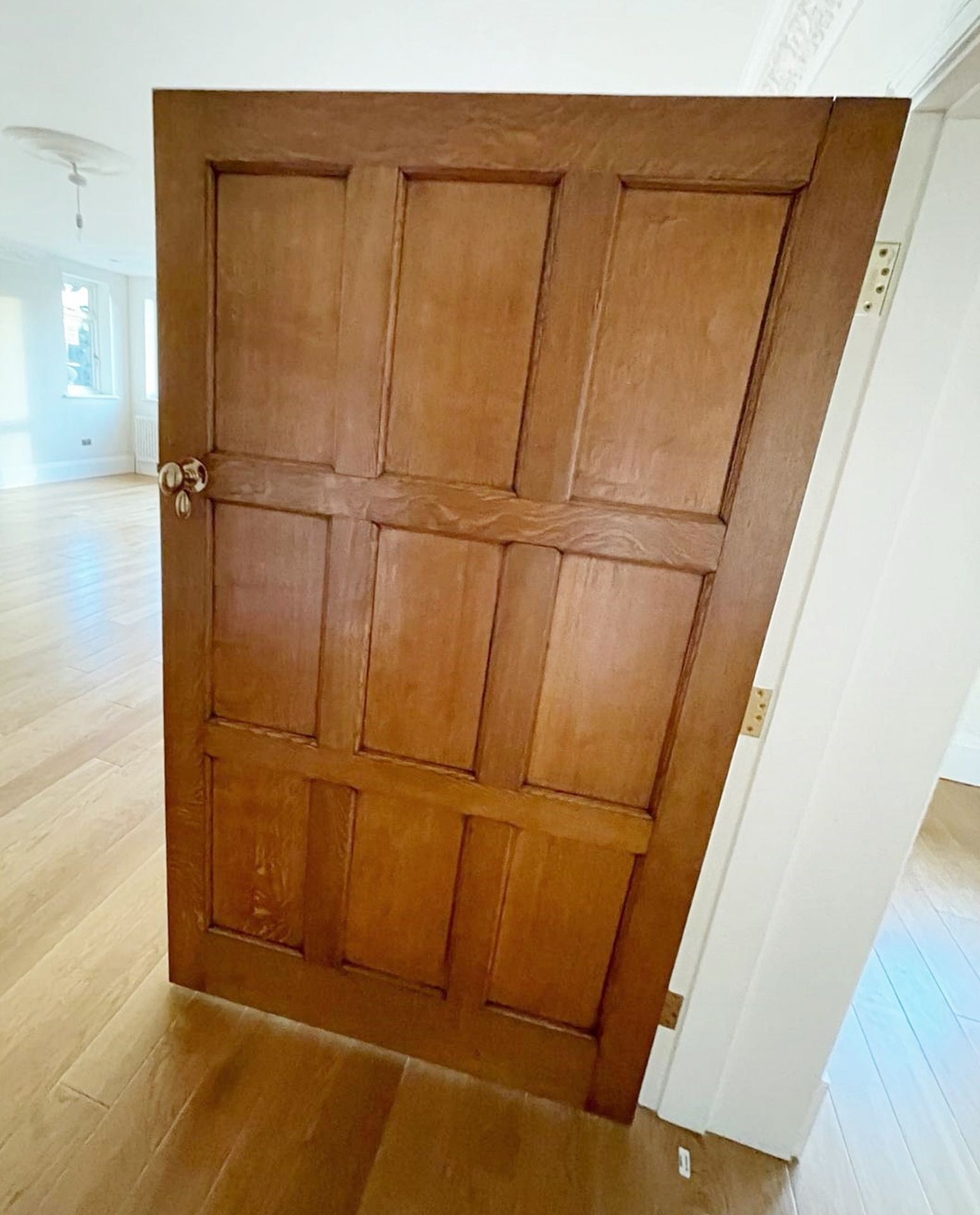 1 x Set of Stately Solid Wood Double Doors - Hinges and Handles Included - Ref: PAN154 - Image 13 of 13