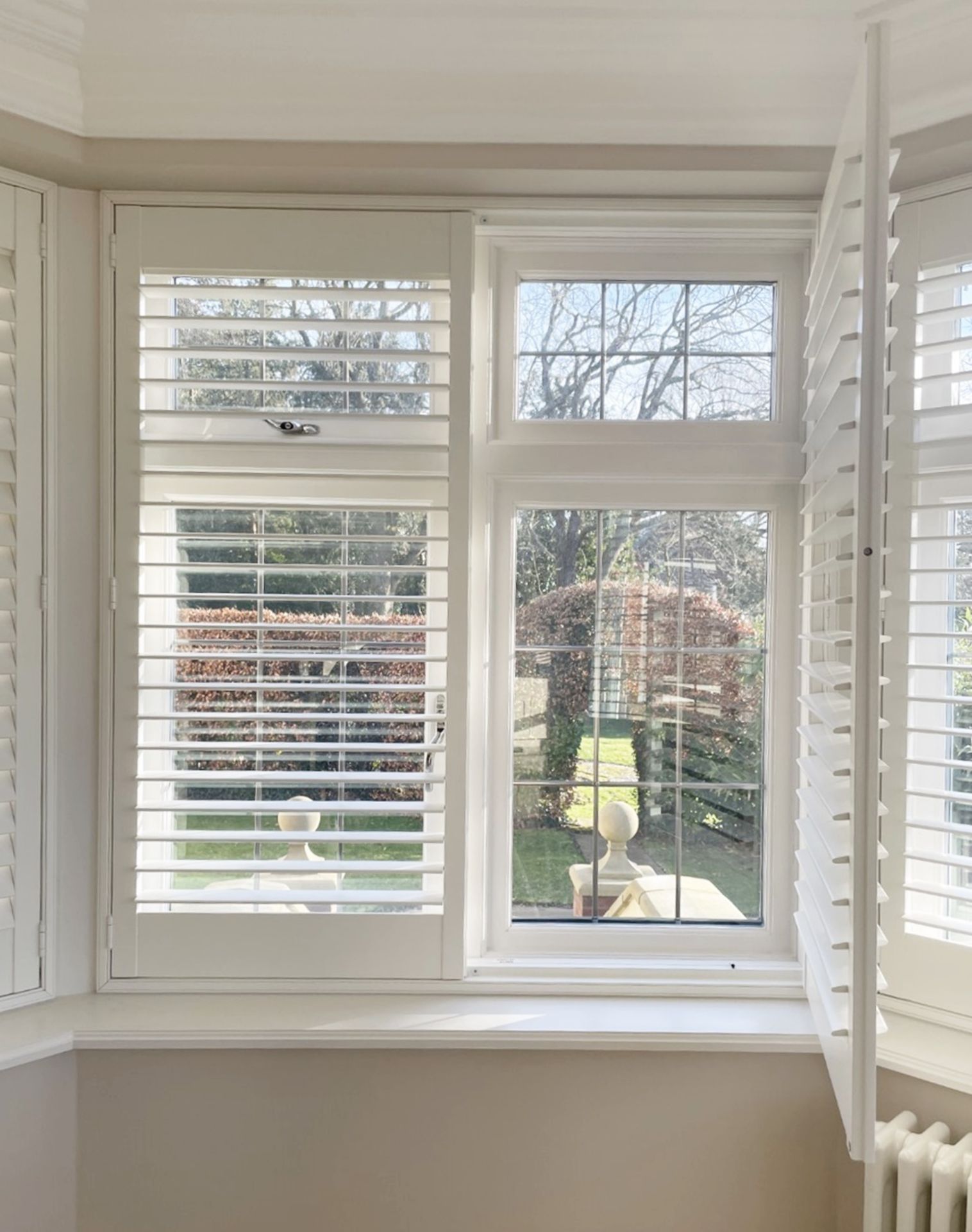 1 x Hardwood Timber Double Glazed Window Frames fitted with Shutter Blinds, In White - Ref: PAN101 - Image 2 of 23