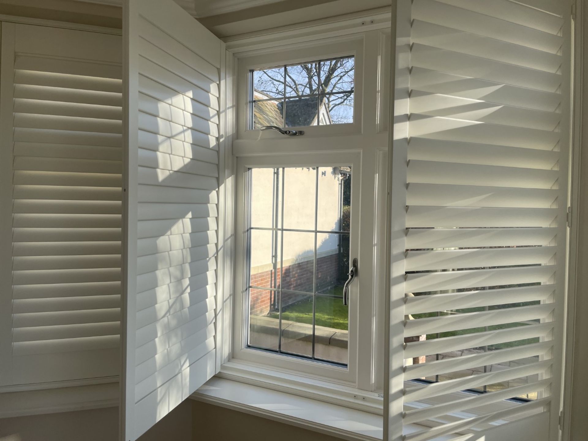 1 x Hardwood Timber Double Glazed Window Frames fitted with Shutter Blinds, In White - Ref: PAN101 - Image 7 of 23