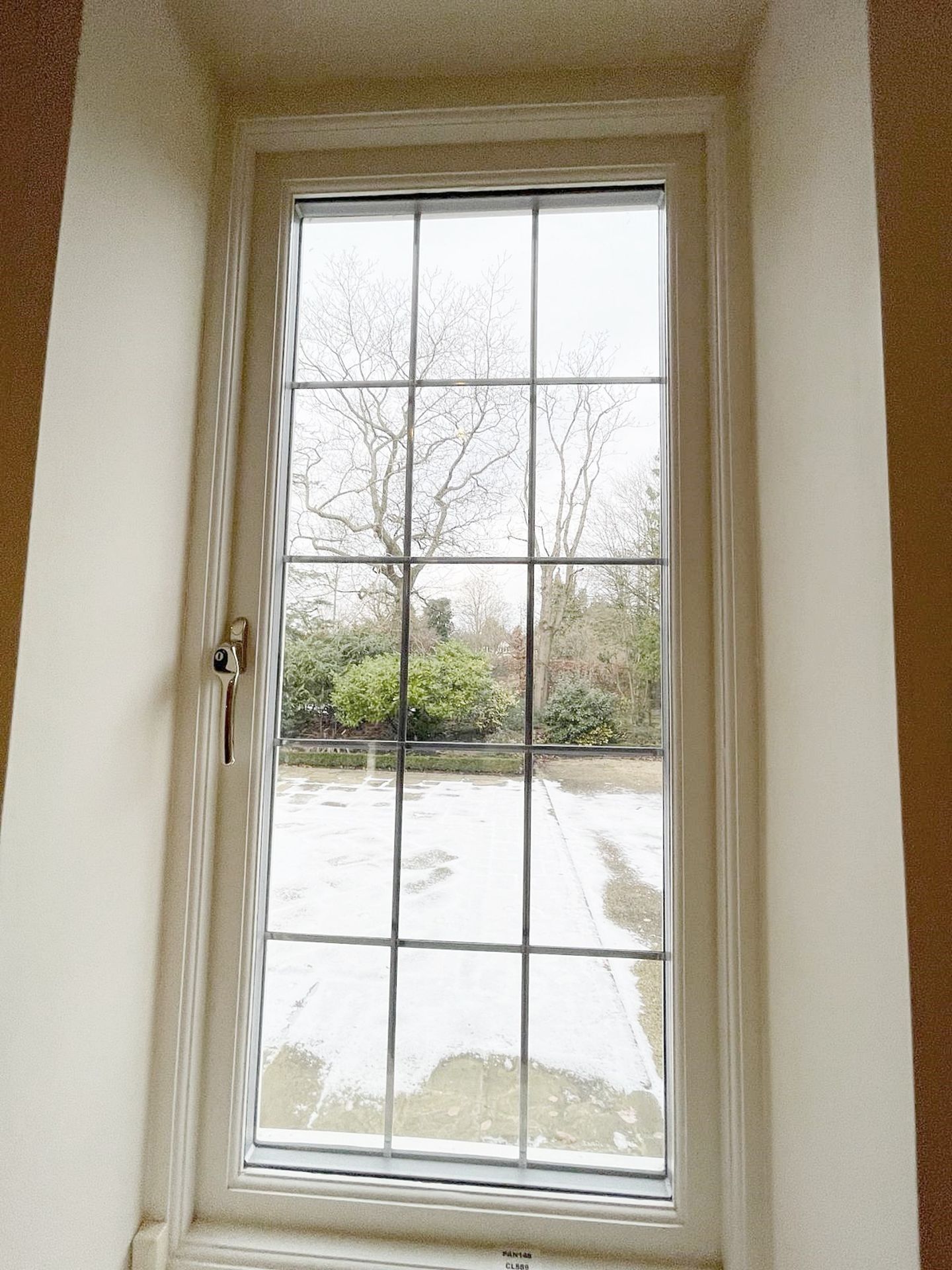 1 x Hardwood Timber Double Glazed & Leaded Window Frame - Ref: PAN148 / M-HALL - CL896 - NO VAT - Image 3 of 8