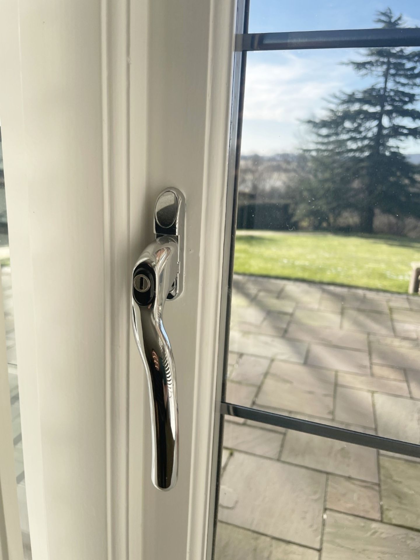 1 x Hardwood Timber Double Glazed Window Frames fitted with Shutter Blinds, In White - Ref: PAN105 - Image 2 of 11