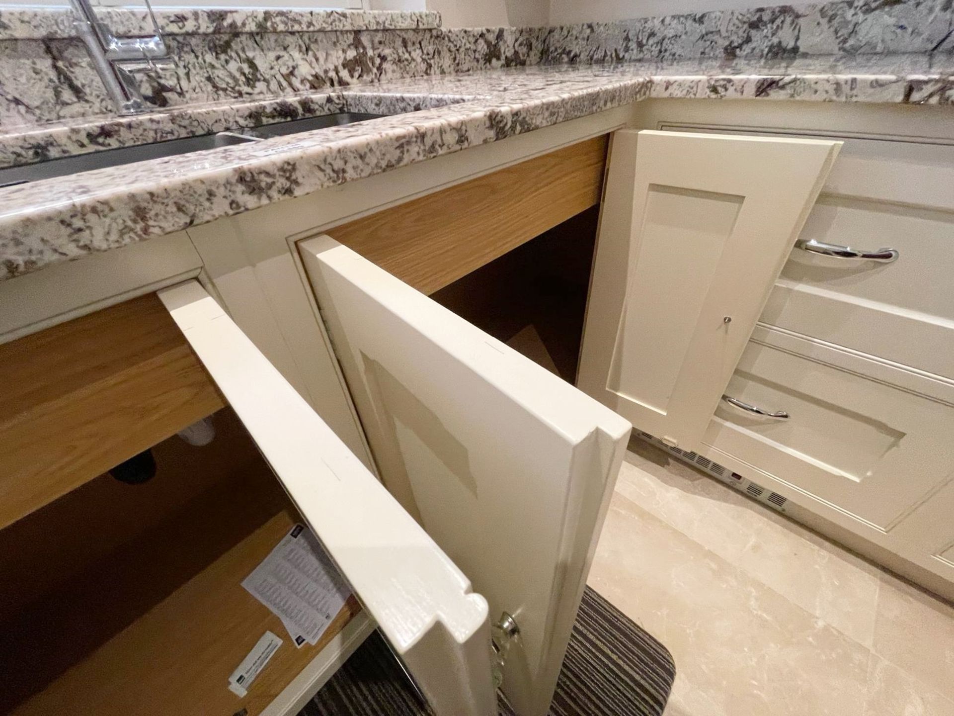 1 x Bespoke Fitted Solid Wood Kitchen with Natural Bianco Antico Grantite Work Surfaces - Image 44 of 61