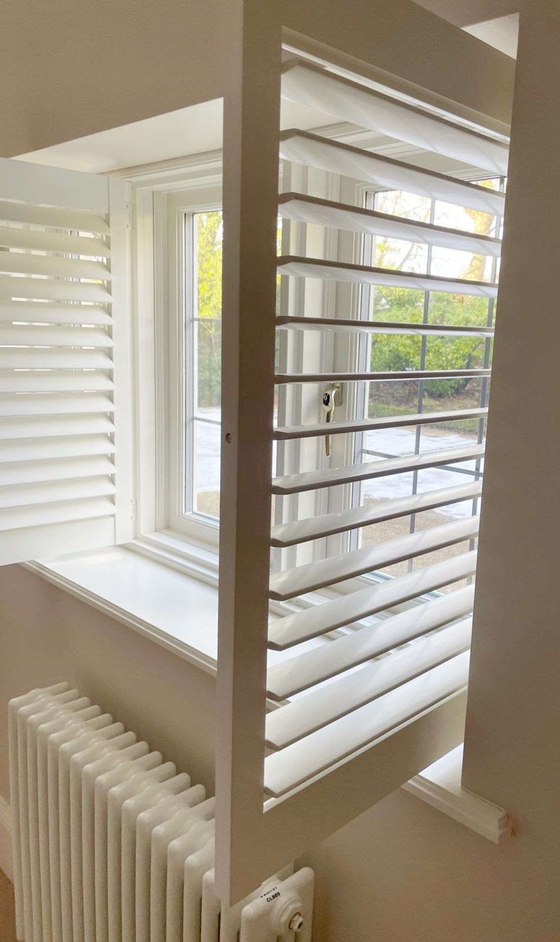 1 x Hardwood Timber Double Glazed Leaded 3-Pane Window Frame fitted with Shutter Blinds - Image 6 of 15