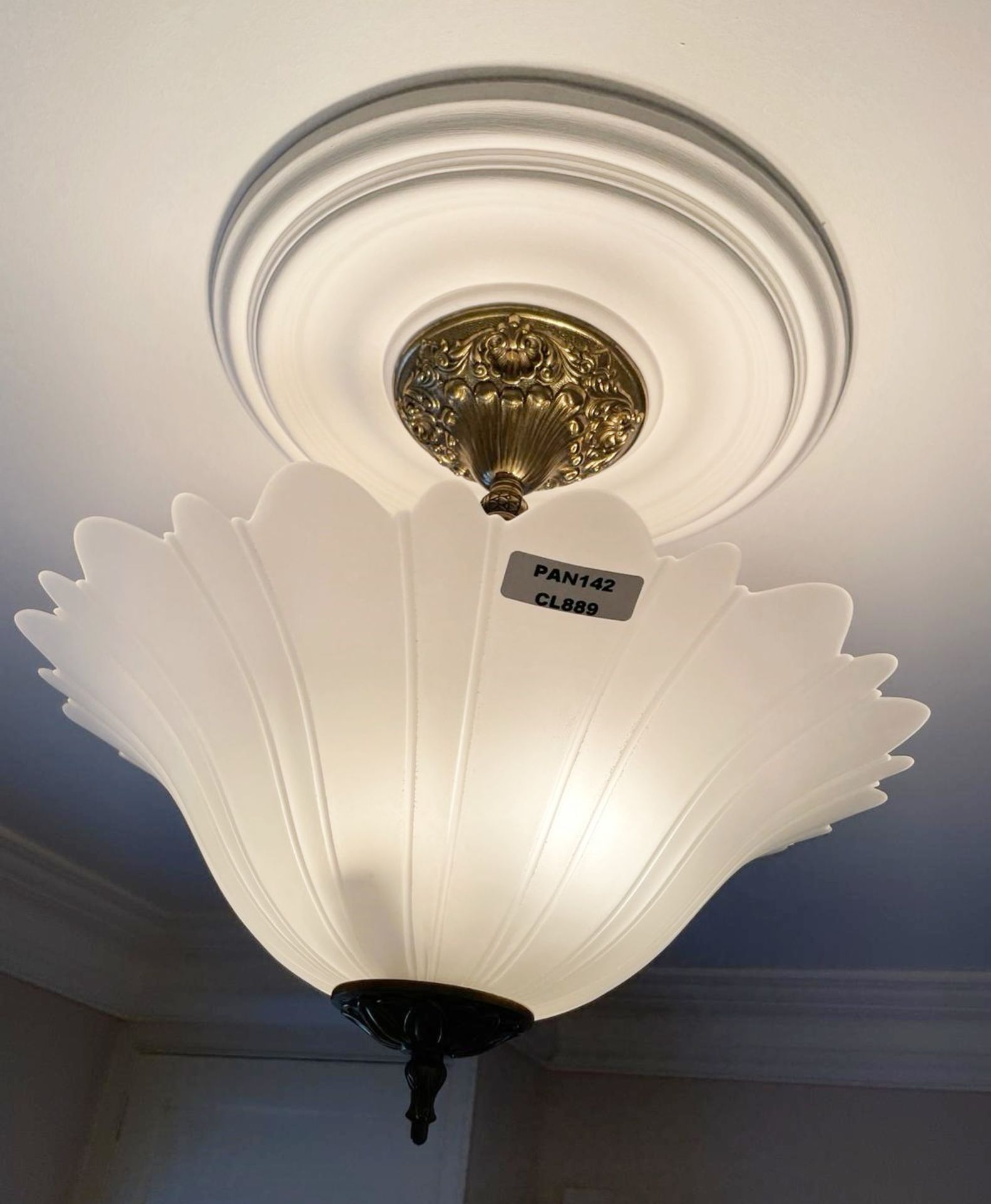 1 x Ornate Glass Ceiling Uplight - Ref: PAN142 / SIDE-DR - CL896 - NO VAT ON THE HAMMER - - Image 2 of 7