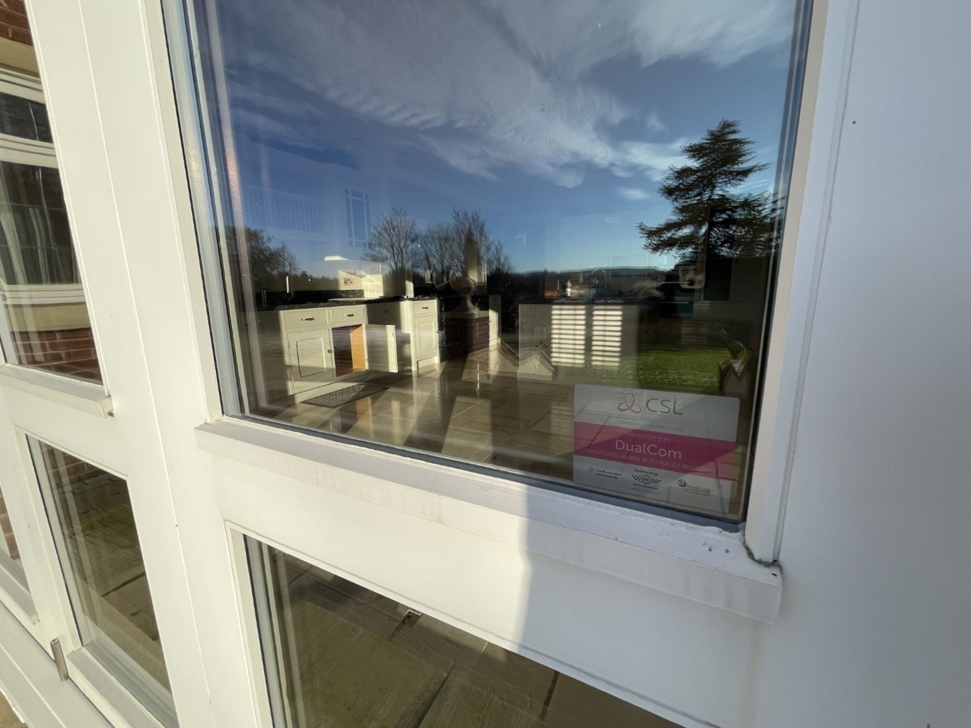 1 x 3-Panel Hardwood Timber Double Glazed Patio Door - Ref: PAN110 - NO VAT ON THE HAMMER - Image 5 of 34