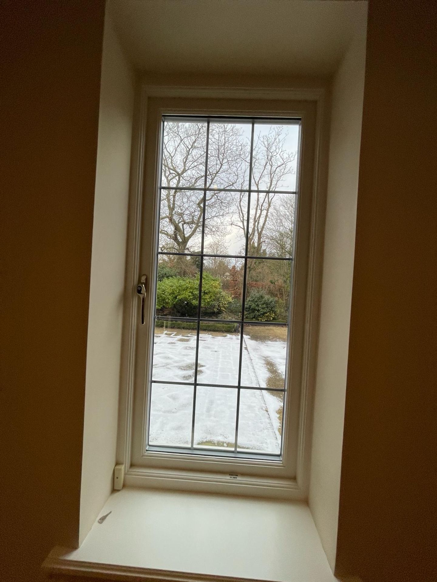 1 x Hardwood Timber Double Glazed & Leaded Window Frame - Ref: PAN147 / M-HALL - CL896 - NO VAT - Image 14 of 16