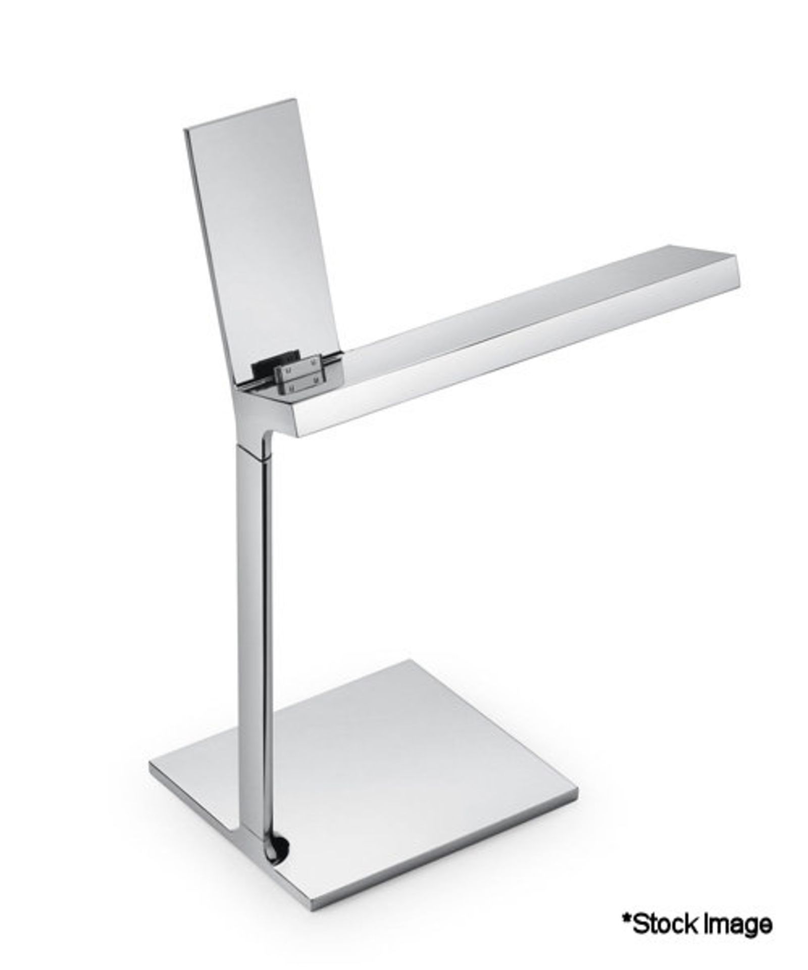 4 x FLOS D'E-Light Led Task Lamp With Ipad Charging Dock 30-Pin - Designed By Starck - Chrome