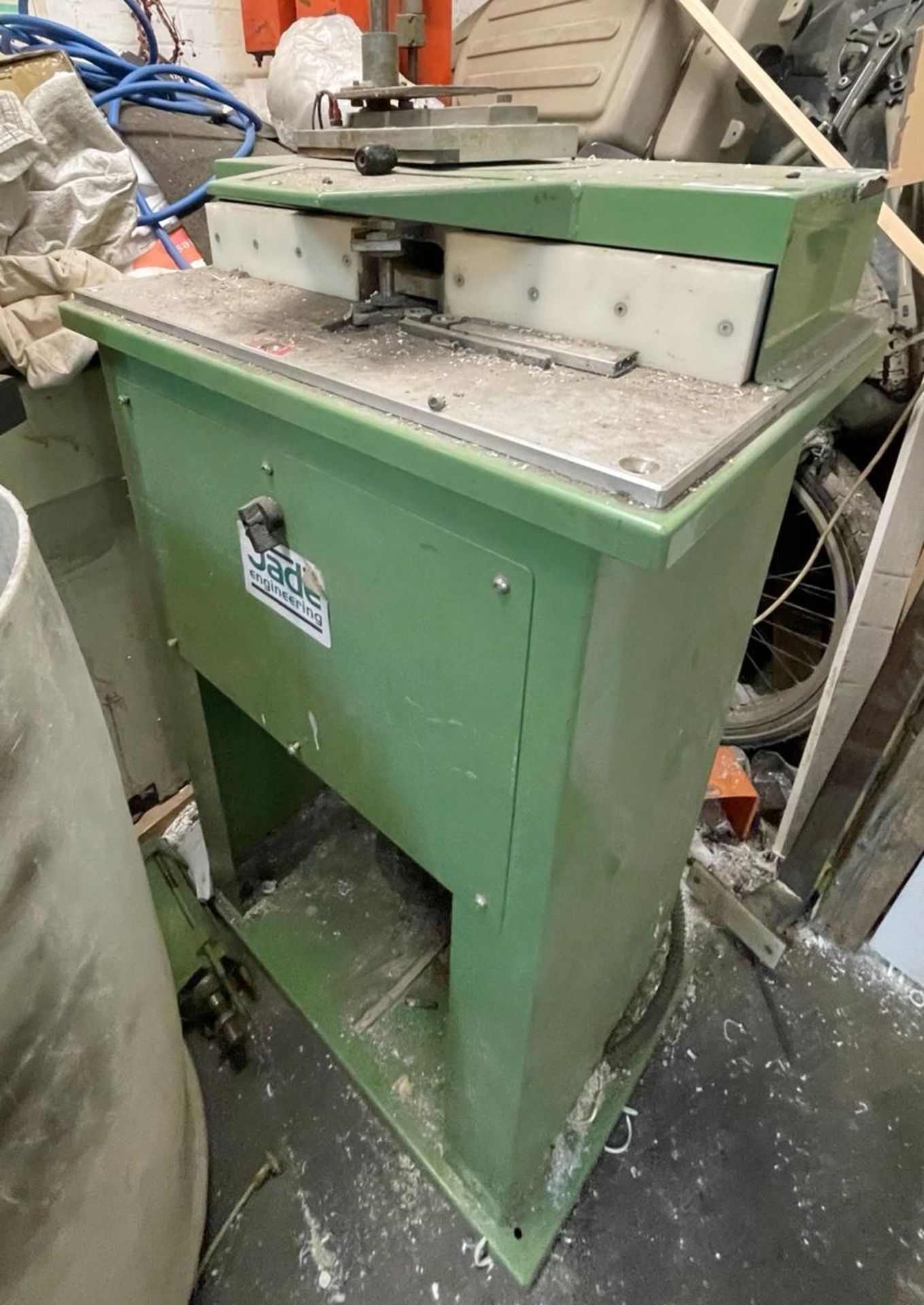 1 x Jade Engineering End Milling Machine