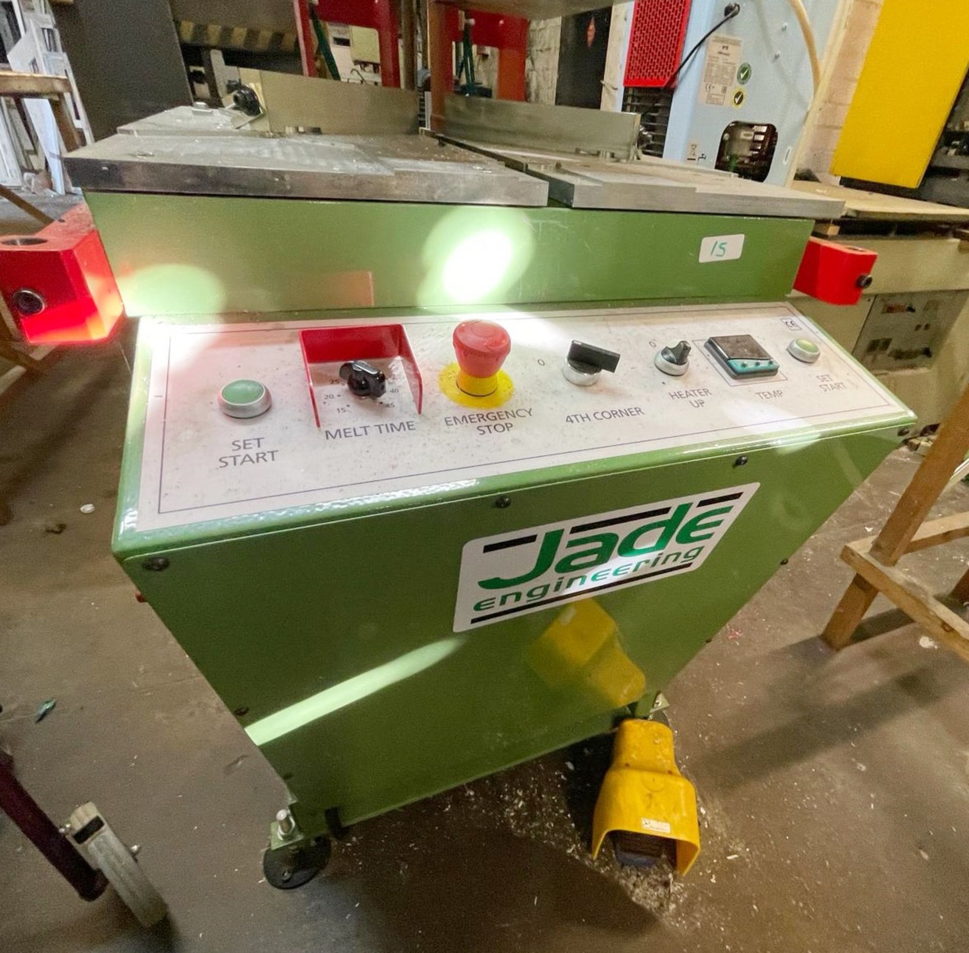 1 x Jade Engineering CW225 Double Reverse Butt Welder With a Mikropor IC70 Compressed Air Dryer - Image 5 of 20