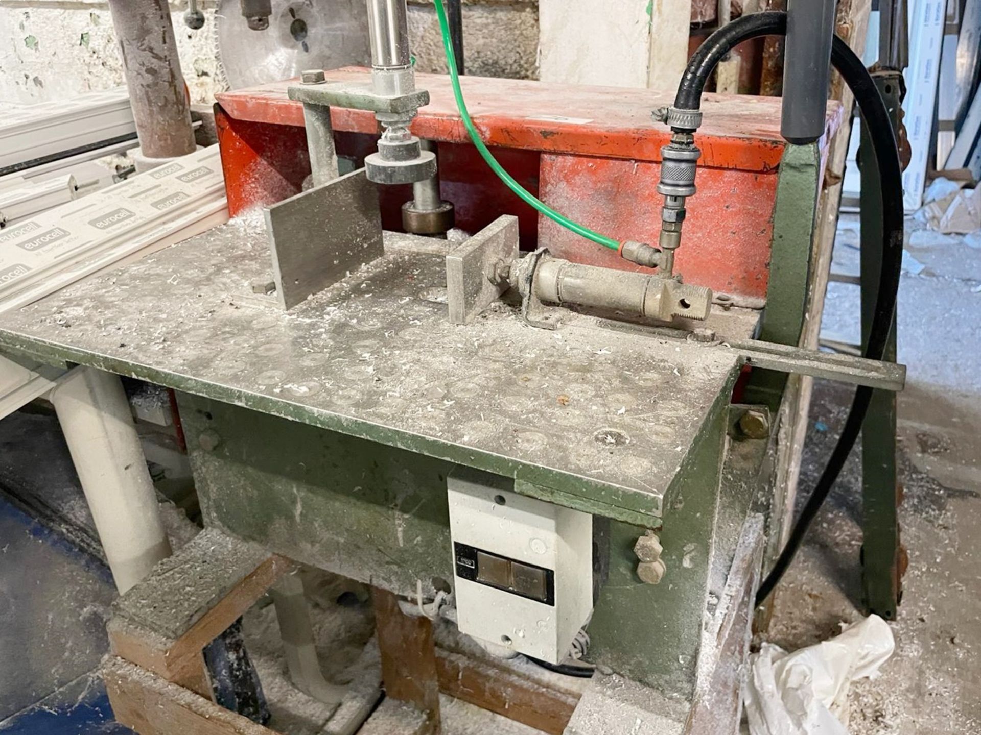 1 x End Milling Machine - Ref: W20 - CL899 - Location: London NW10 - Image 7 of 7