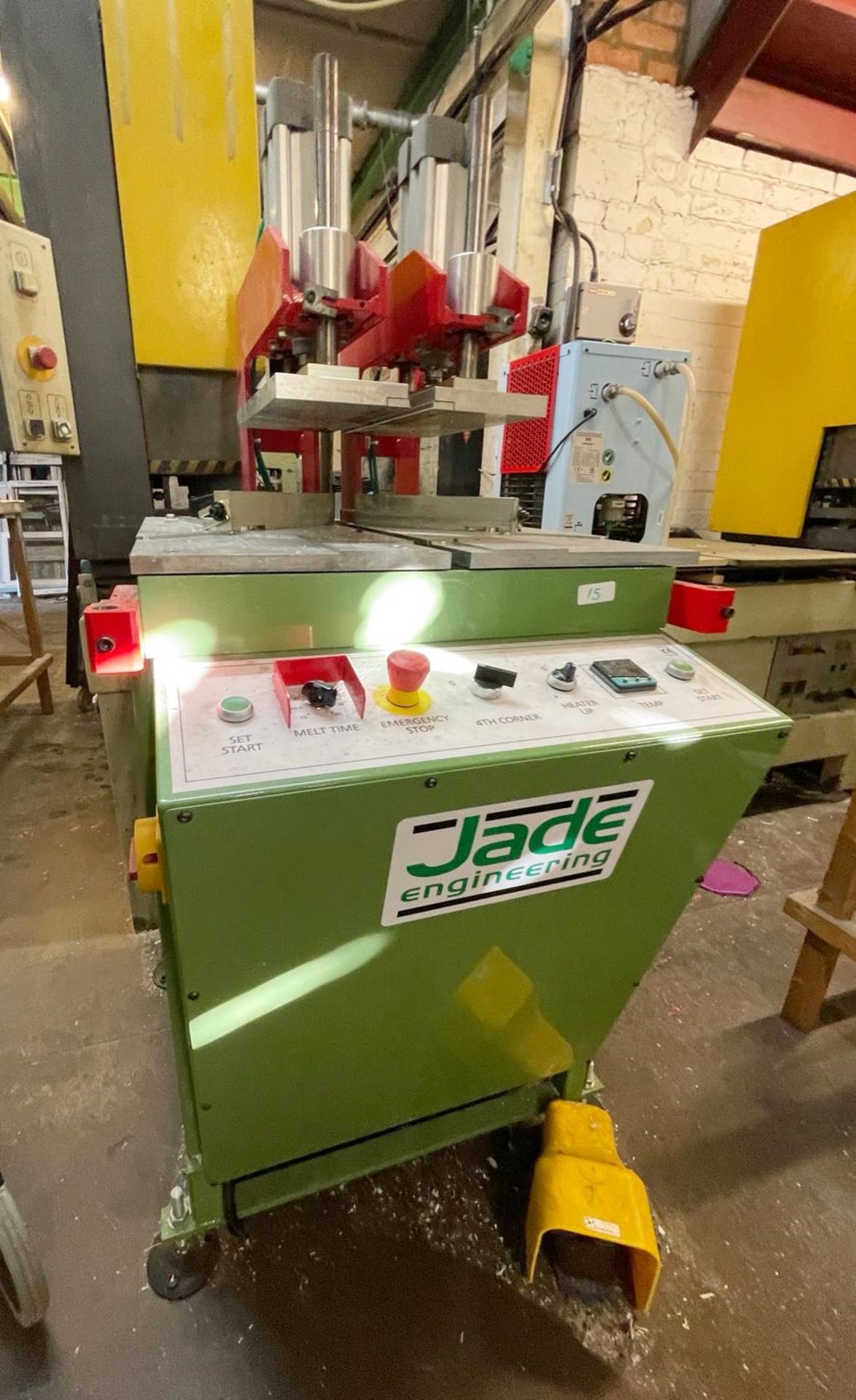 1 x Jade Engineering CW225 Double Reverse Butt Welder With a Mikropor IC70 Compressed Air Dryer