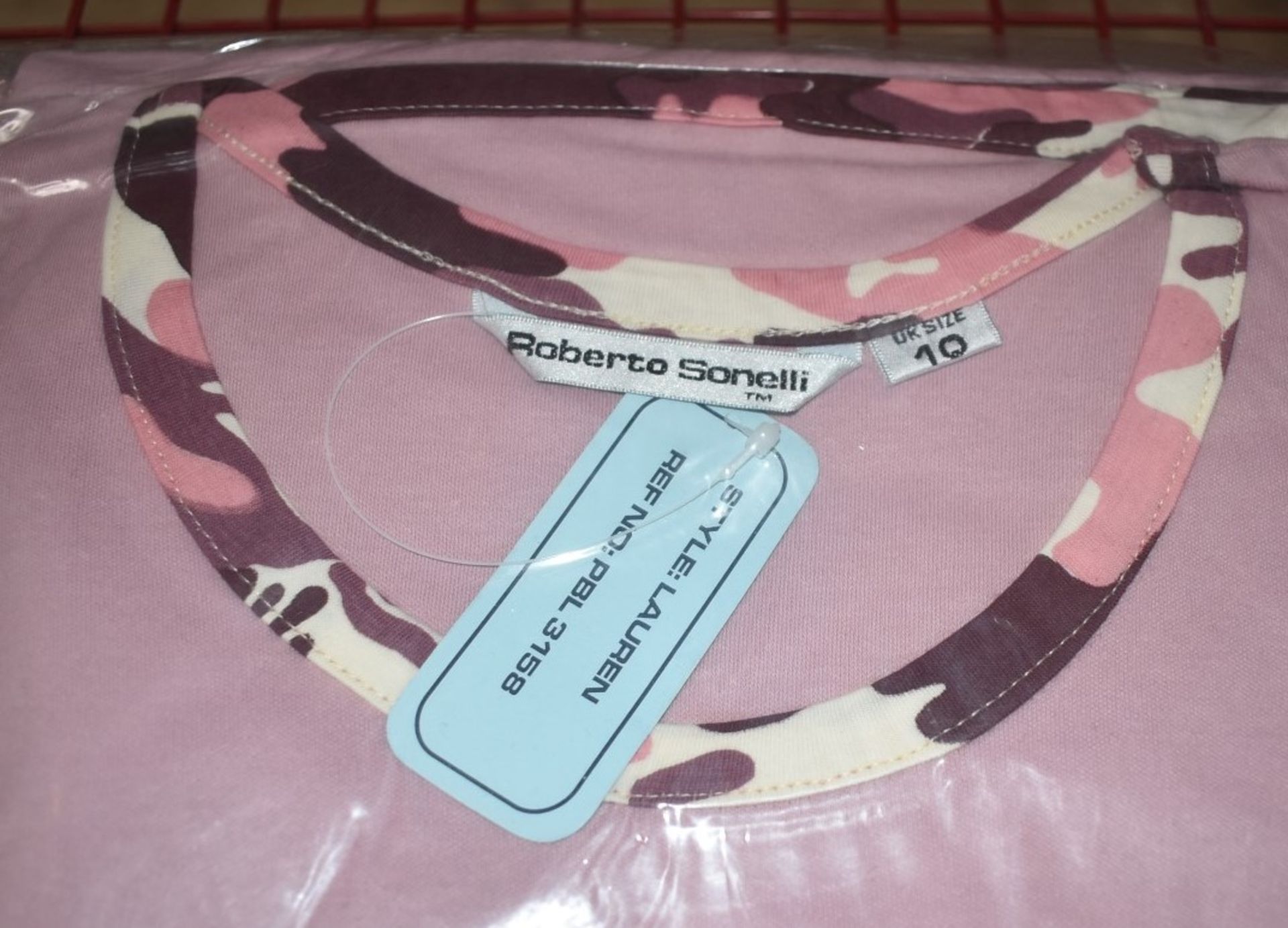 12 x Roberto Sonelli 'Lauren' Ladies Sleeveless Vests - Mauve/ Camouflage - New - Approx RRP £180 - Image 4 of 4