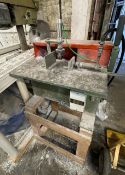 1 x End Milling Machine - Ref: W20 - CL899 - Location: London NW10