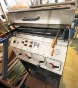 1 x Formech 300XQ Vacuum Forming Machine With Stand - RRP £4,000