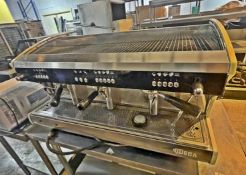 1 x Polaris Wega 3 Group Commercial Espresso Coffee Machine - Stainless Steel / Black Exterior - 3 P