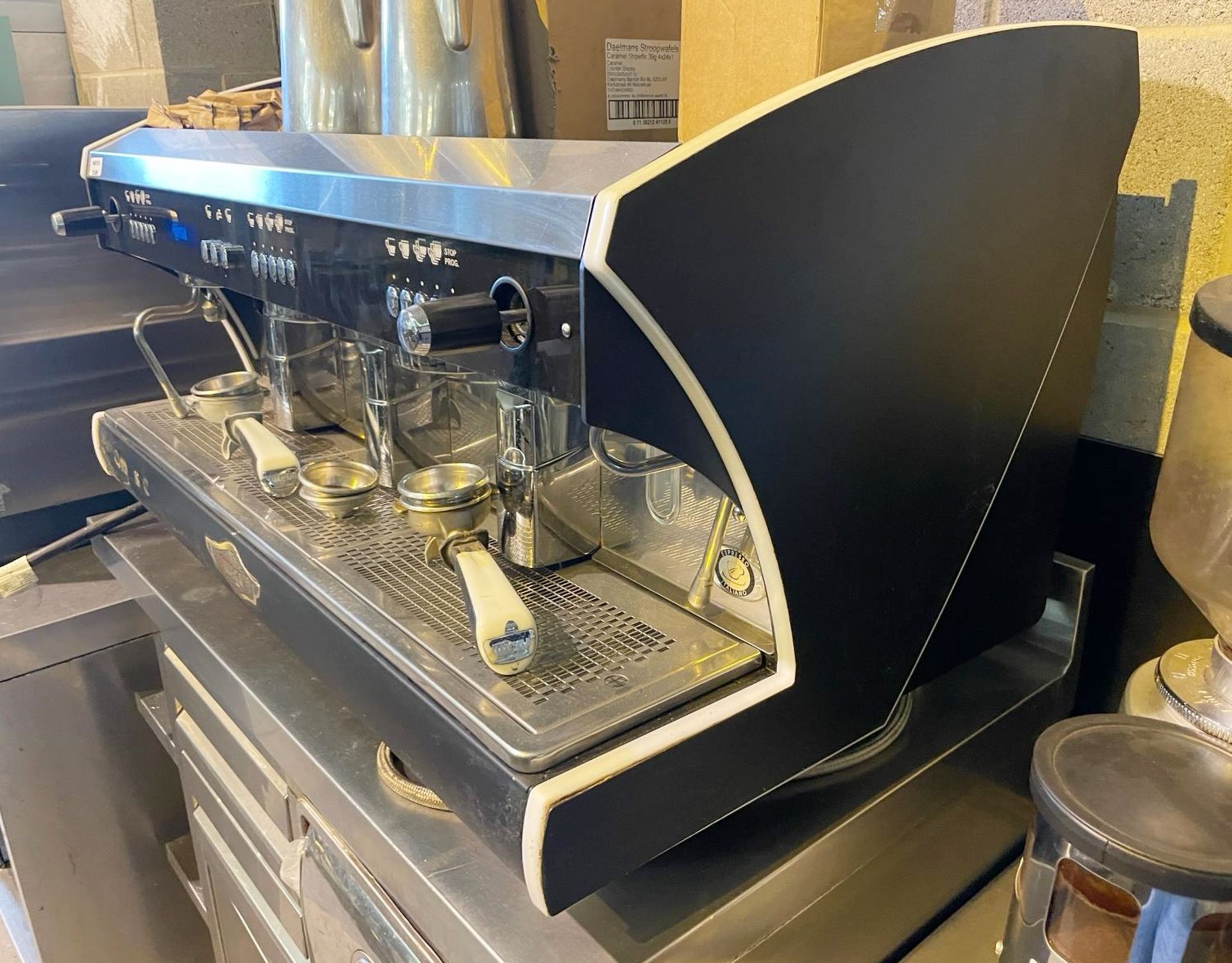 1 x Polaris Wega 3 Group Commercial Espresso Coffee Machine - Stainless Steel / Black Exterior - Image 3 of 11