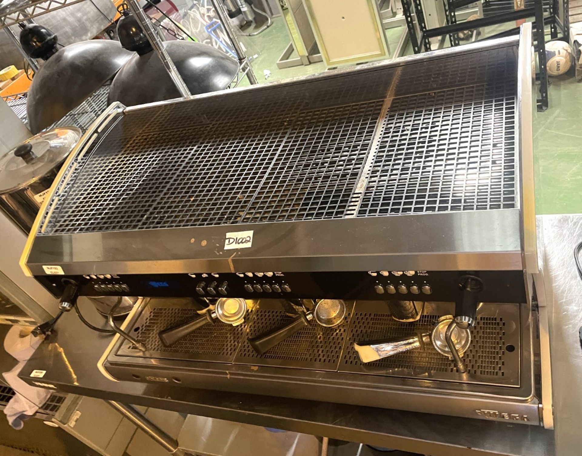 1 x Polaris Wega 3 Group Commercial Espresso Coffee Machine - Stainless Steel / Black Exterior - 3 P - Image 6 of 9