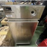 1 x Insinkerator Kitchen Trash Compactor