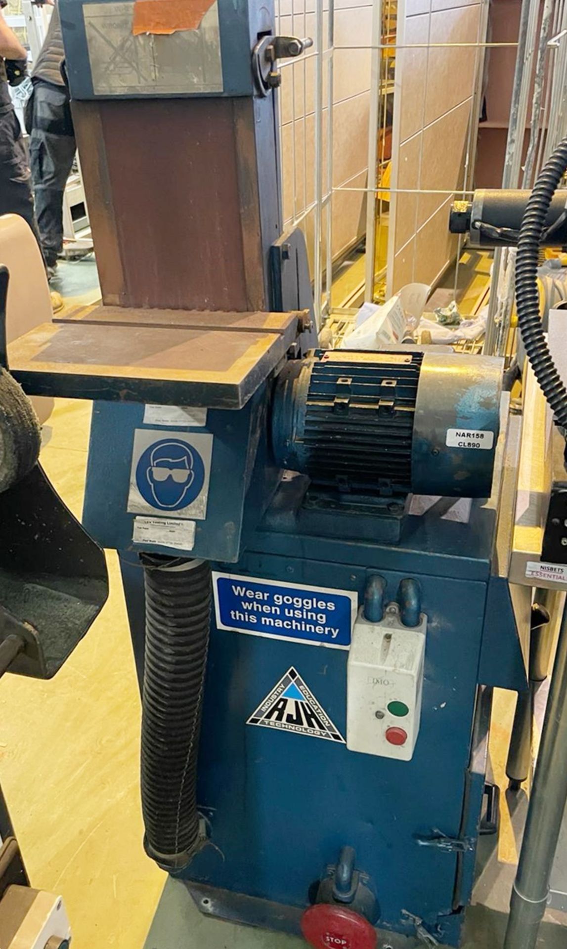 1 x AJH Vertical Bandfacer Sander - Belt Size: 1090mm x 150mm - 3 Phase